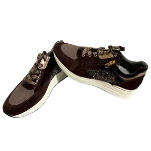 Nero Giardini Women’s Sneakers EU 39 US 8.5 Burgundy Gold Glitter Leather NWOT